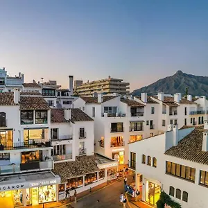 Puerto Banus Front Line 2 Bedroom Marbella